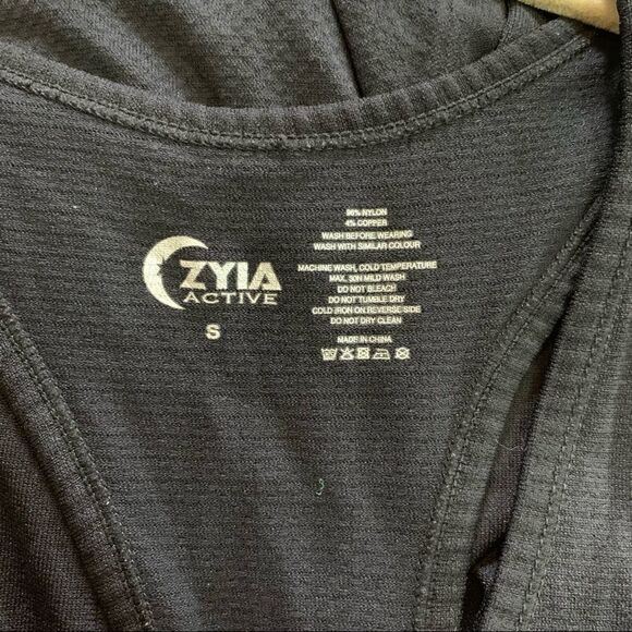 ZYIA Copper Charge Tank in Black - Picture 6 of 6